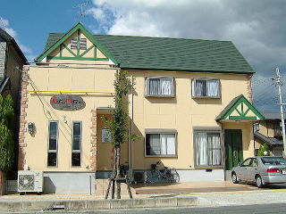 奈良県橿原市美容室兼住宅建築施工例新築店舗付一戸建